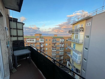 f rooms