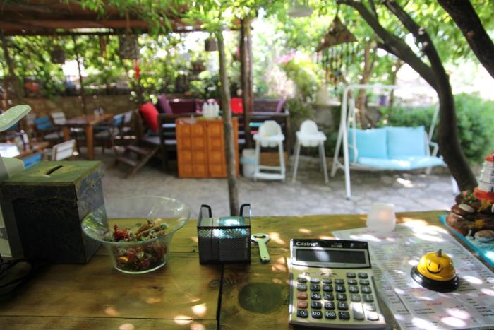 eski datca pansiyon cafe