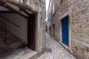 trogir