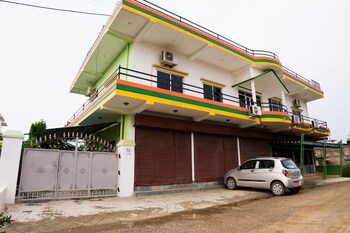 galaxy guest house