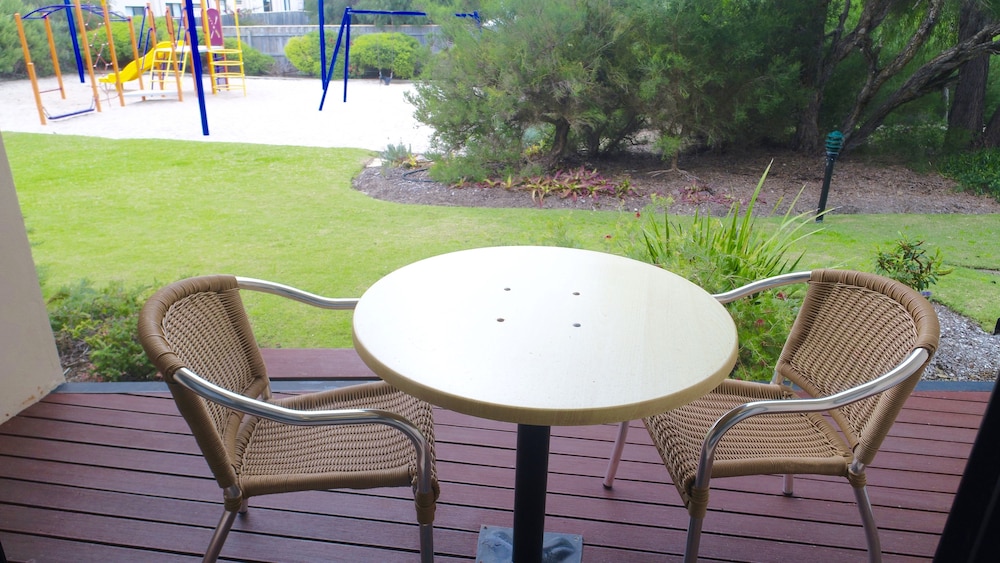margaret river beach apartments