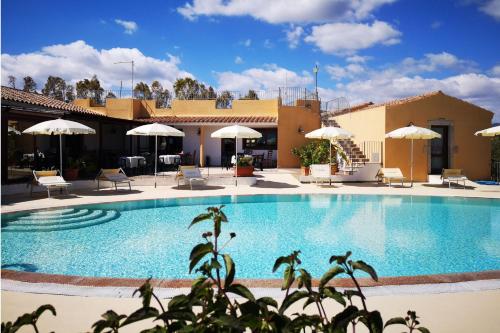 hotel cala mirto