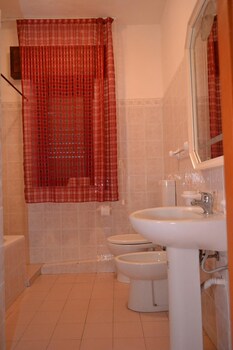 jolly house bolognetta