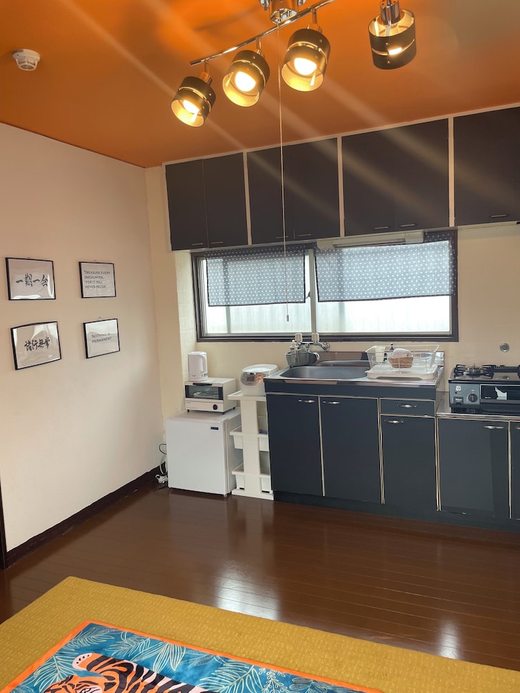 777 takamatsu guest house