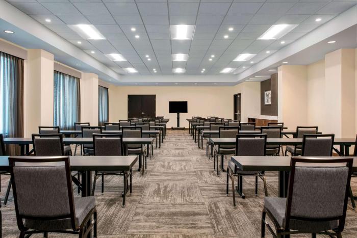 hyatt place titusville kennedy space center