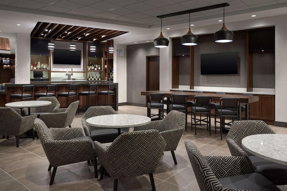 hyatt place evansville