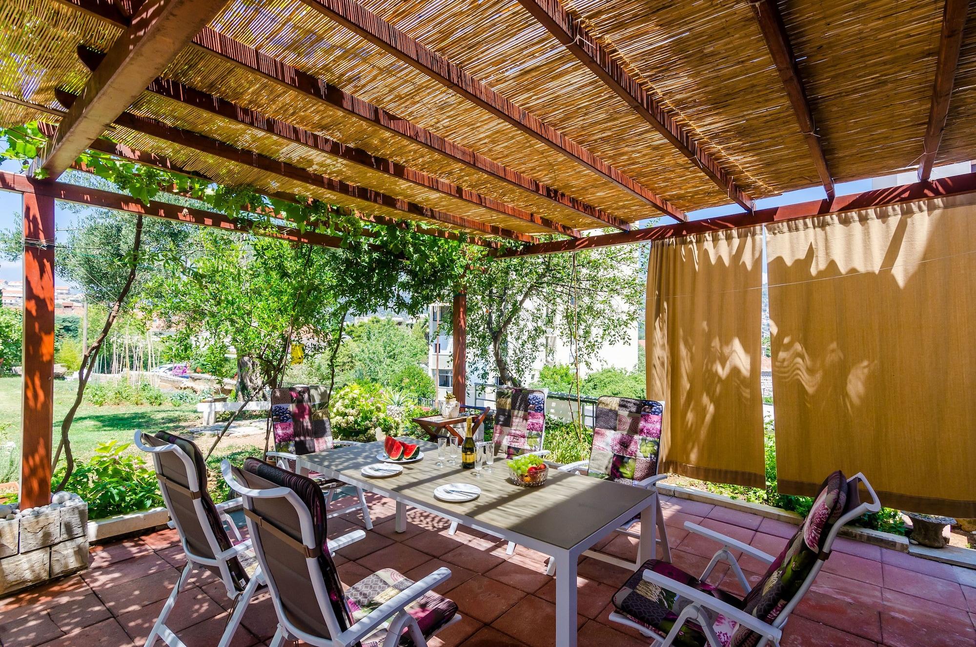 apartments and rooms vandm