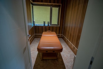 badam dart boutique hotel