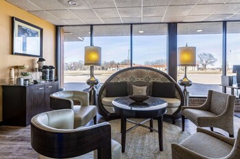 quality inn suites northside