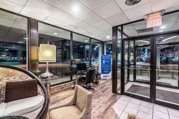 quality inn suites northside