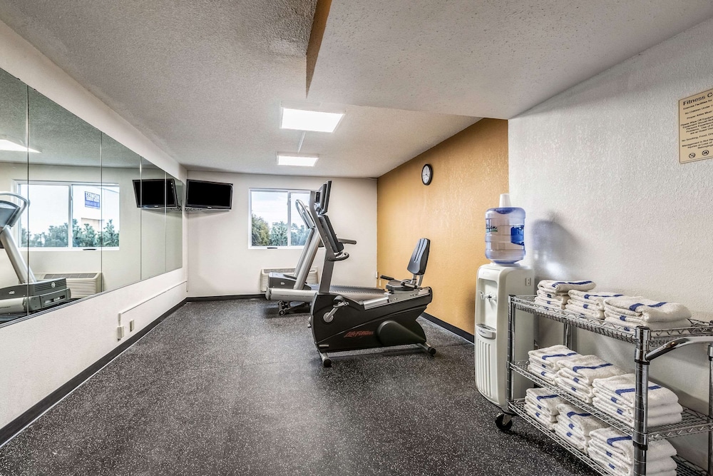 quality inn suites northside