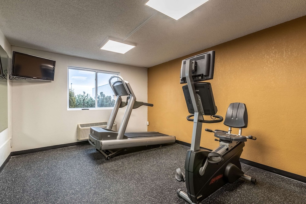 quality inn suites northside