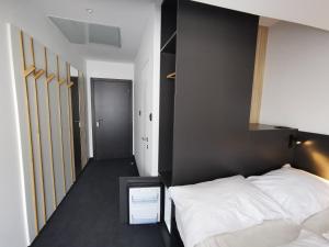cha cha rooms