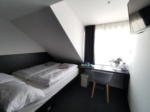 cha cha rooms