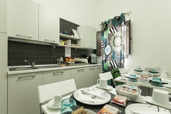 Suite Inn Catania,Catania>>Acireale,3 star