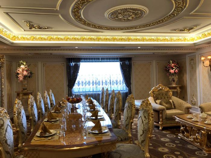 hoang nham luxury hotel