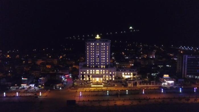 hoang nham luxury hotel