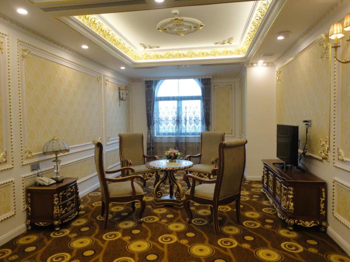 hoang nham luxury hotel