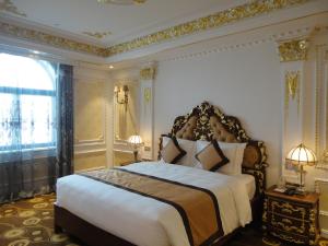 hoang nham luxury hotel