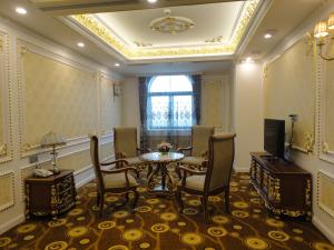 hoang nham luxury hotel
