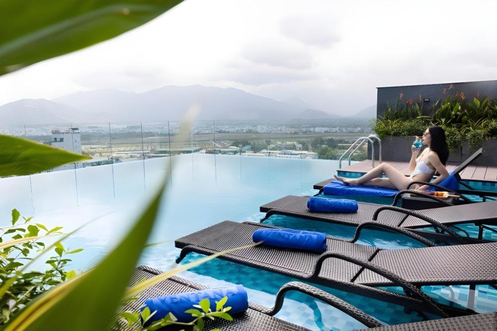 ventana nha trang hotel