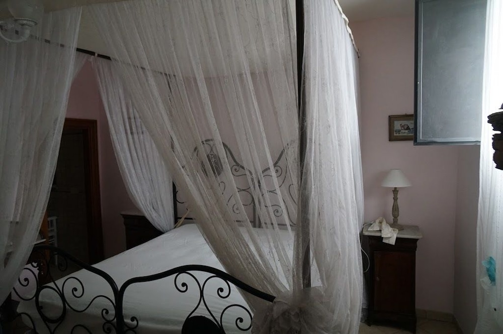 la torretta guest house