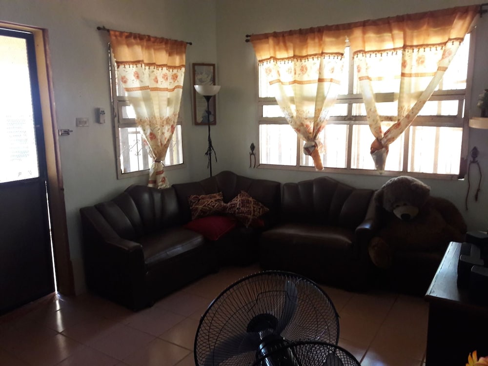 guimaras mangrove guesthouse