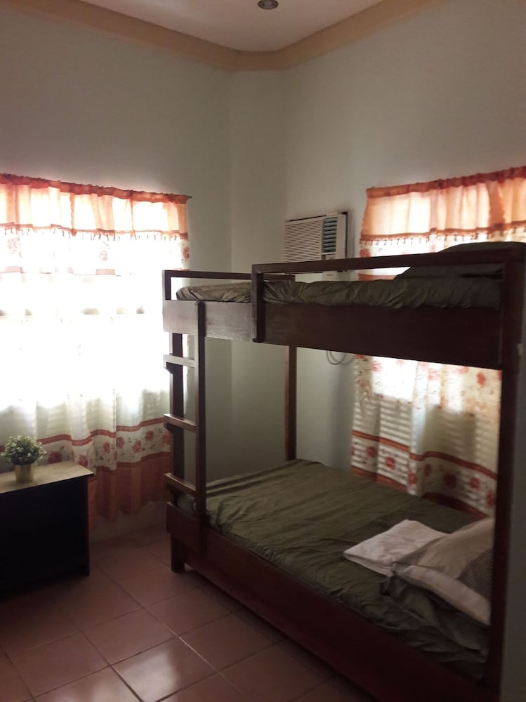guimaras mangrove guesthouse