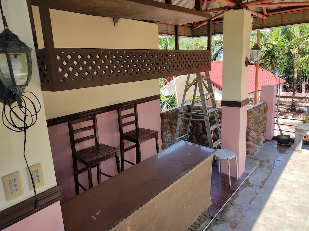 guimaras mangrove guesthouse