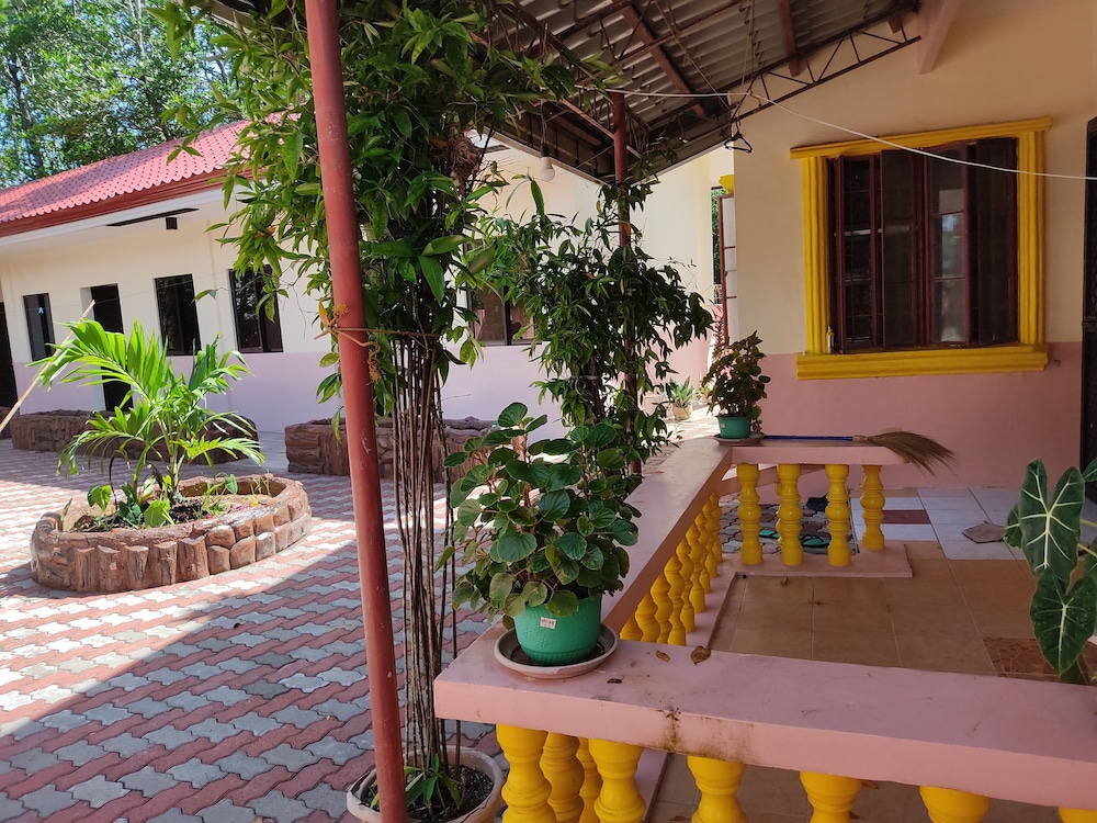 guimaras mangrove guesthouse