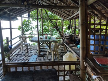 guimaras mangrove guesthouse
