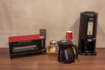 andand hostel minamisenju