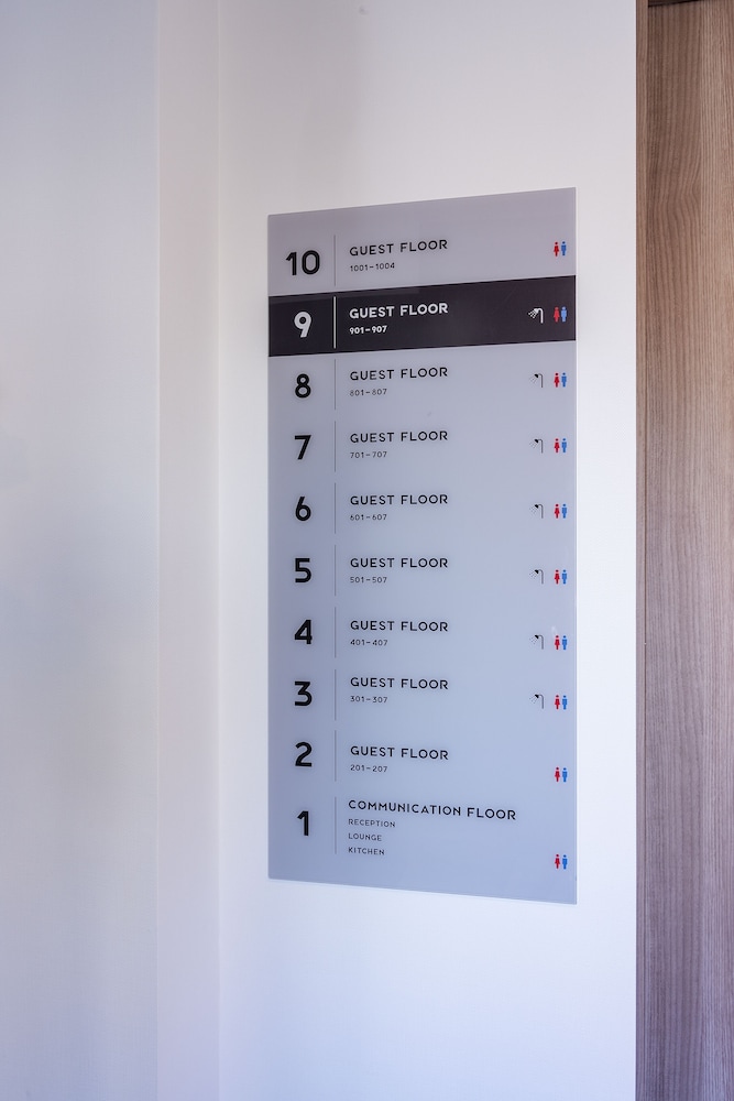 andand hostel minamisenju