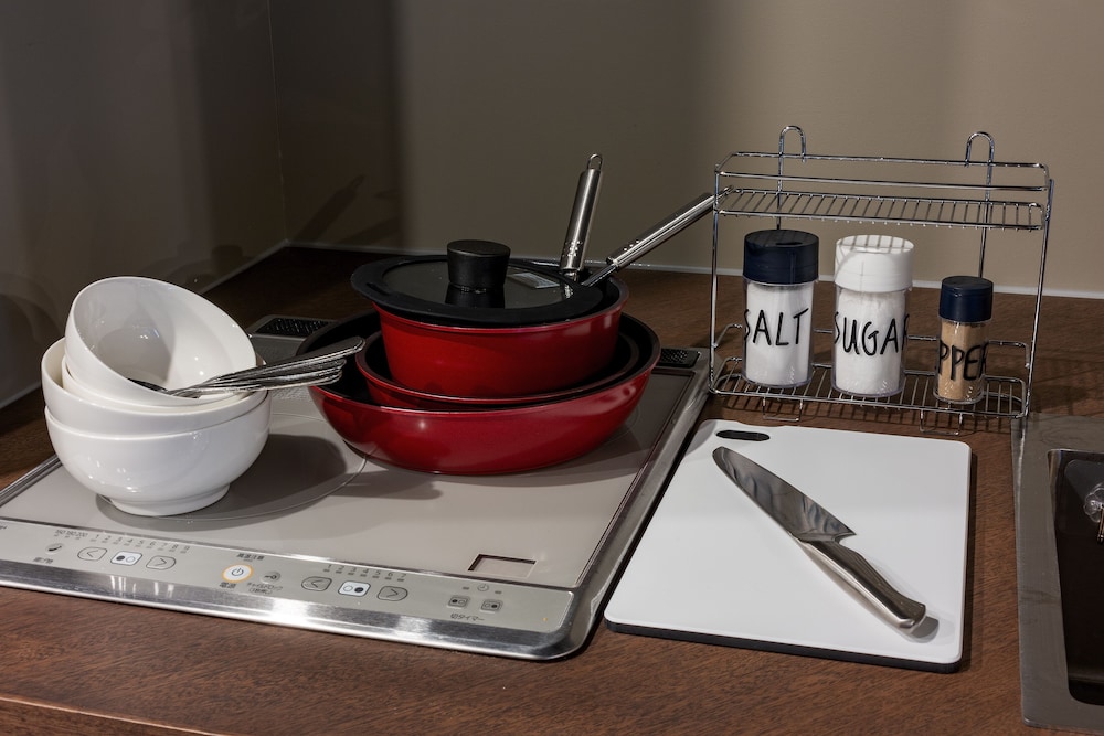 andand hostel minamisenju