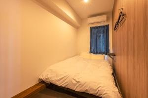 andand hostel minamisenju