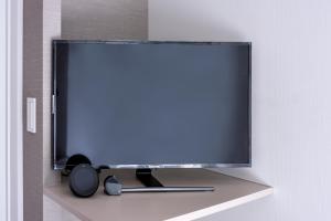 andand hostel minamisenju