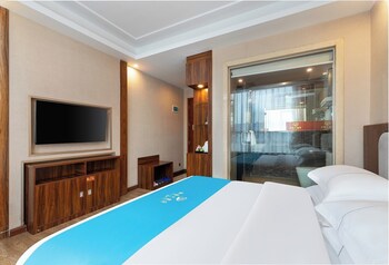 guangzhou helong hotel