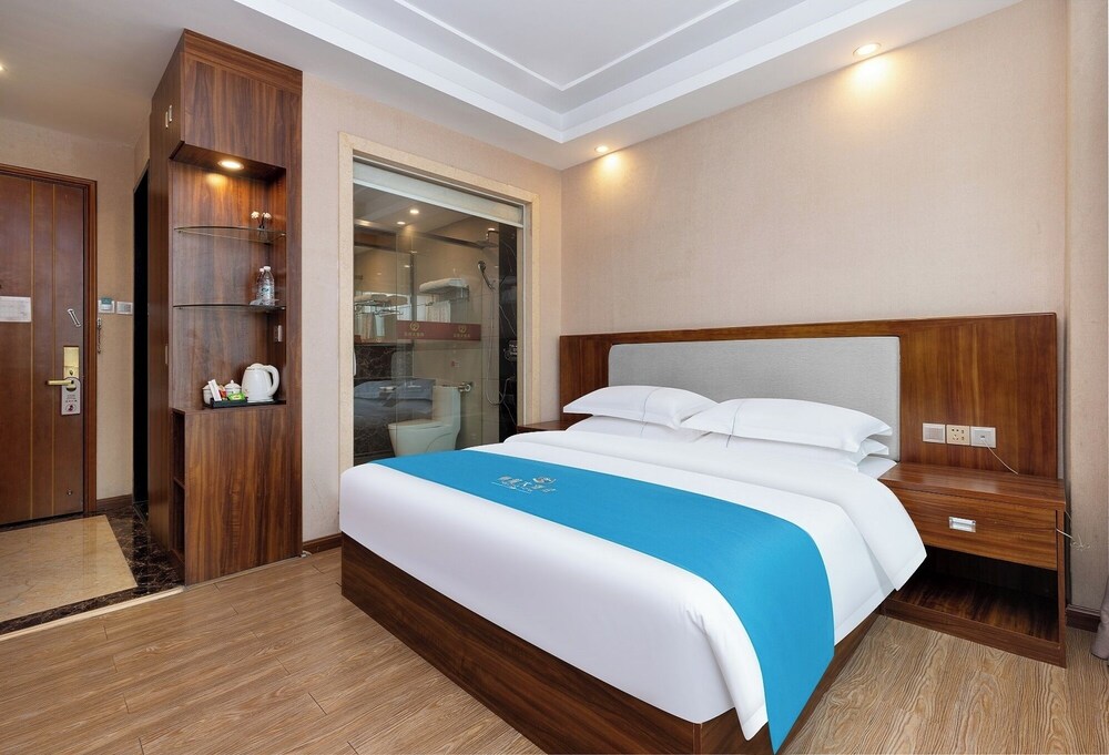 guangzhou helong hotel