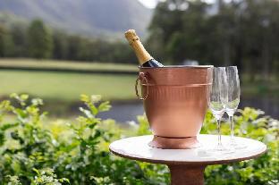 brokenback views country estate