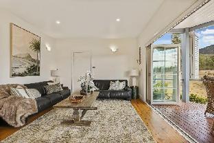 brokenback views country estate