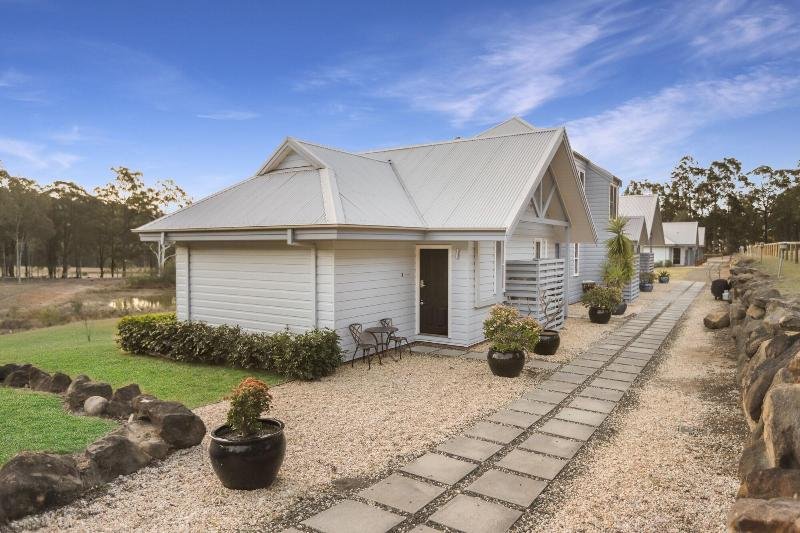 brokenback views country estate