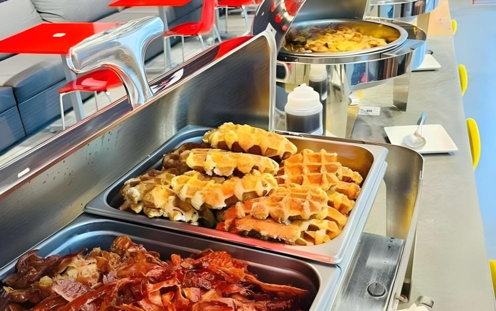 radisson red miami airport