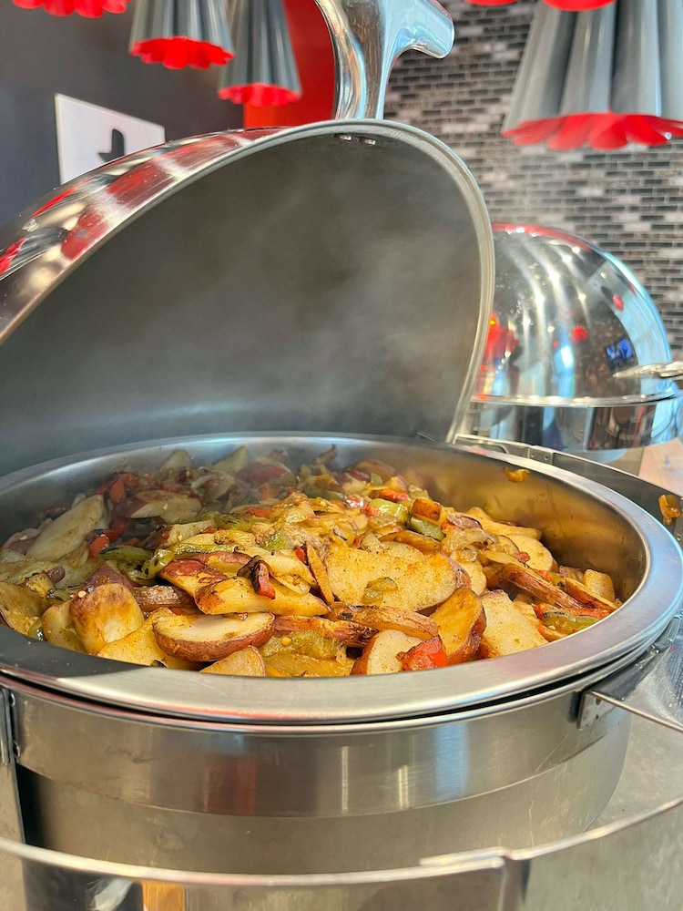 radisson red miami airport