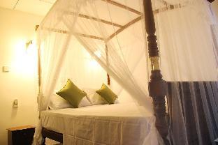 sooriya sewana guest house