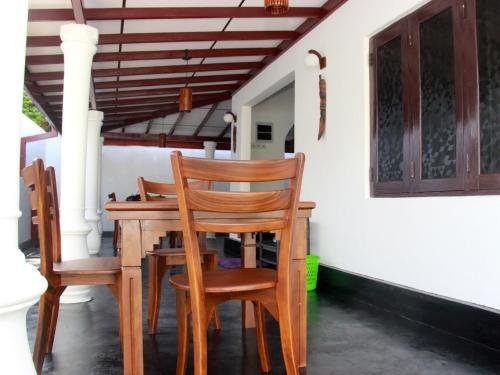 sooriya sewana guest house
