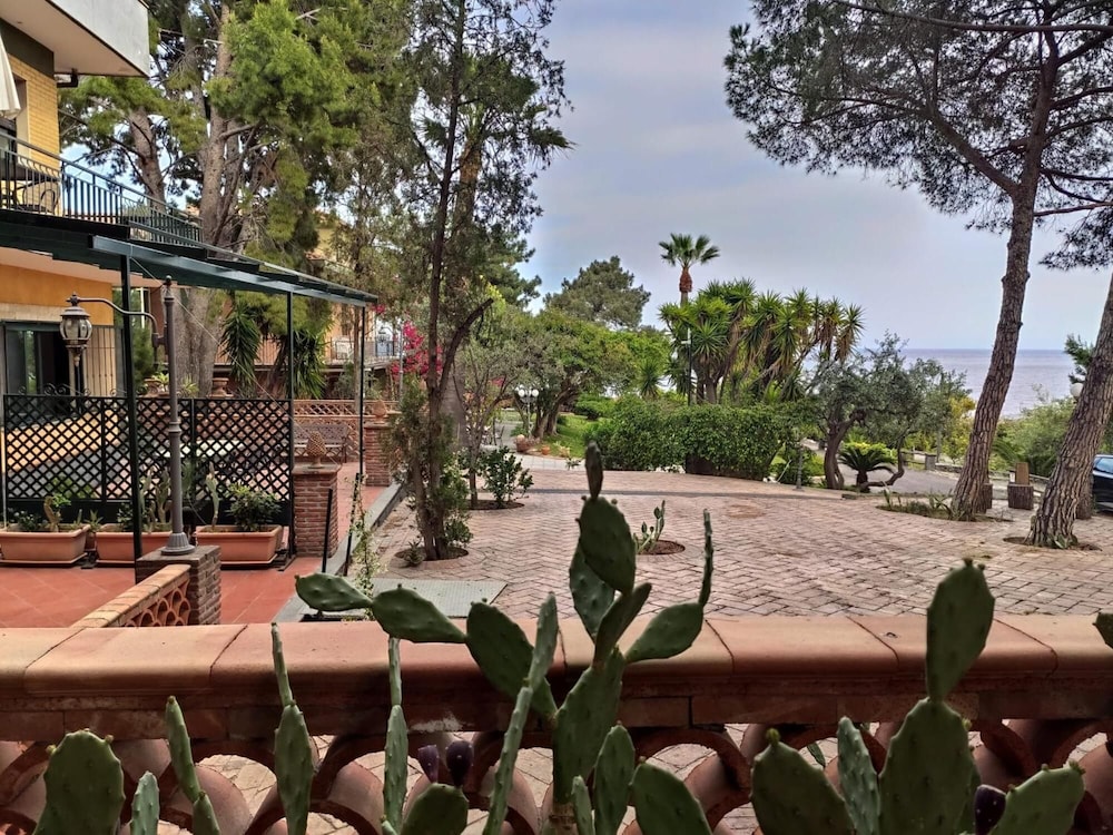 villa delle palme