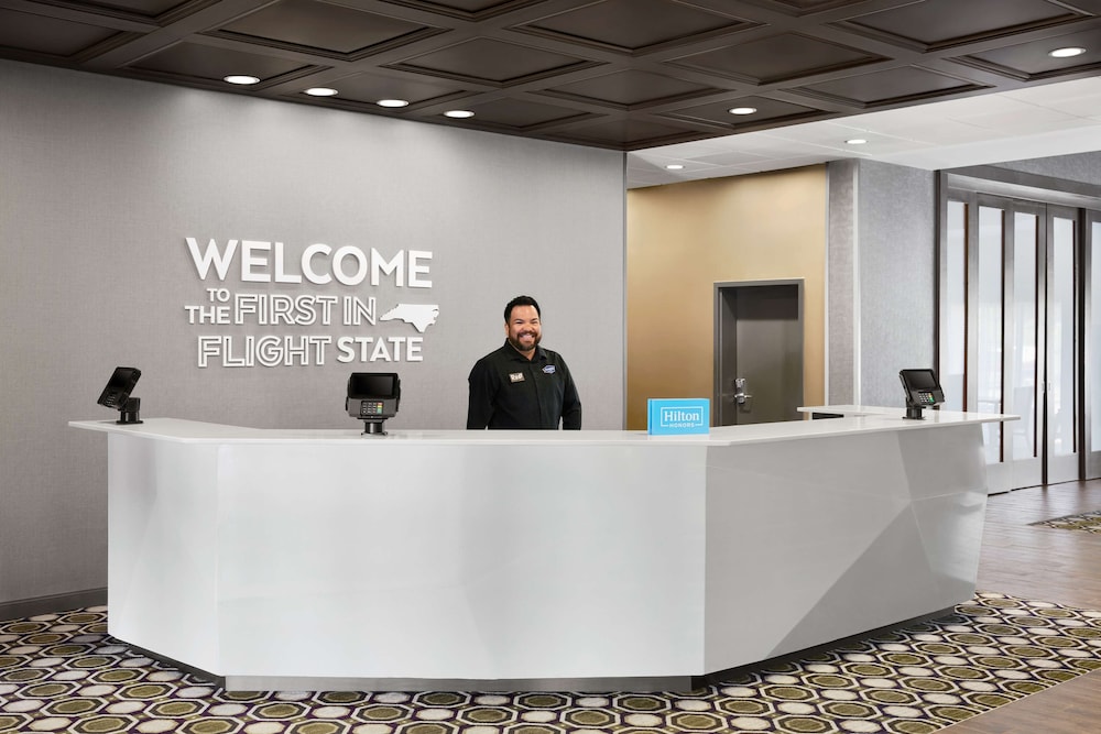 Hampton Inn & Suites Charlotte Steele Creek,North Carolina>>Charlotte,3 star