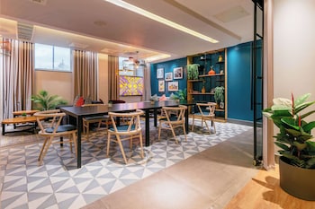 hampton by hilton london park royal