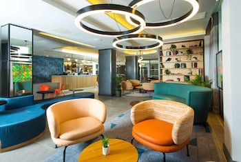 hampton by hilton london park royal