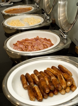 hampton by hilton london park royal